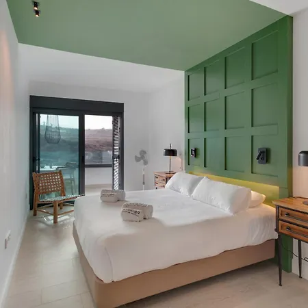 Obsidian San Juan View